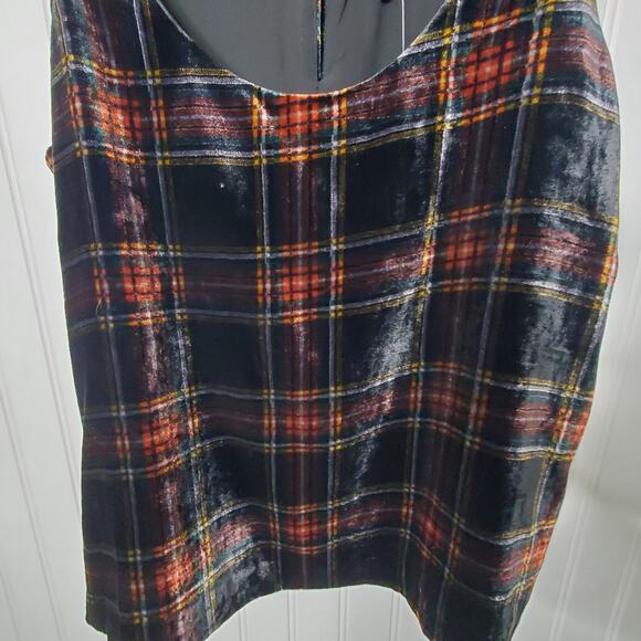 J.CREW Women's Stewart Tartan Plaid Velvet Tank Top Size 2 Sleeveless Holiday - Picture 3 of 9
